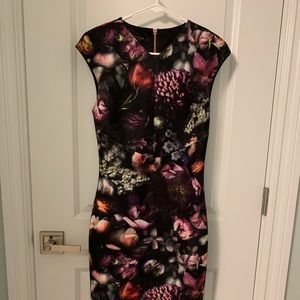 Authentic Ted Baker Midi Floral Midi Dress sz 2